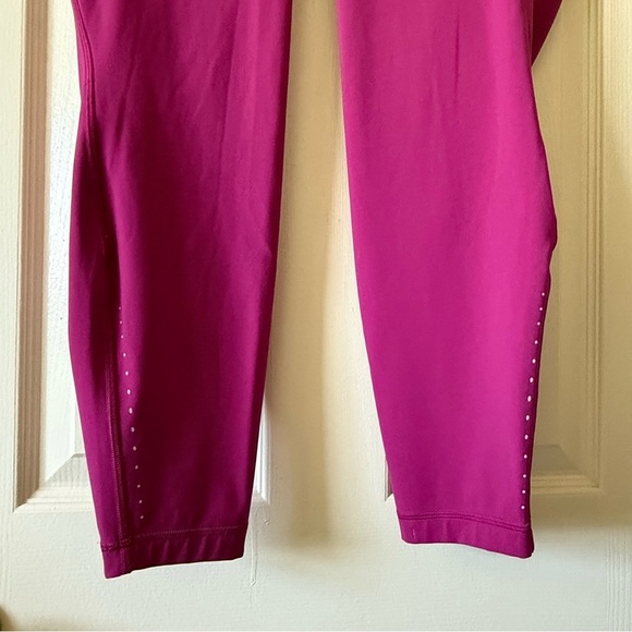Lululemon Swift Speed High Rise Leggings 27” Size 20 Pink Magenta - Picture 8 of 16